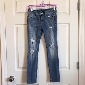🎉HP🎉{Vigoss} The Chelsea skinny jeans NWOT